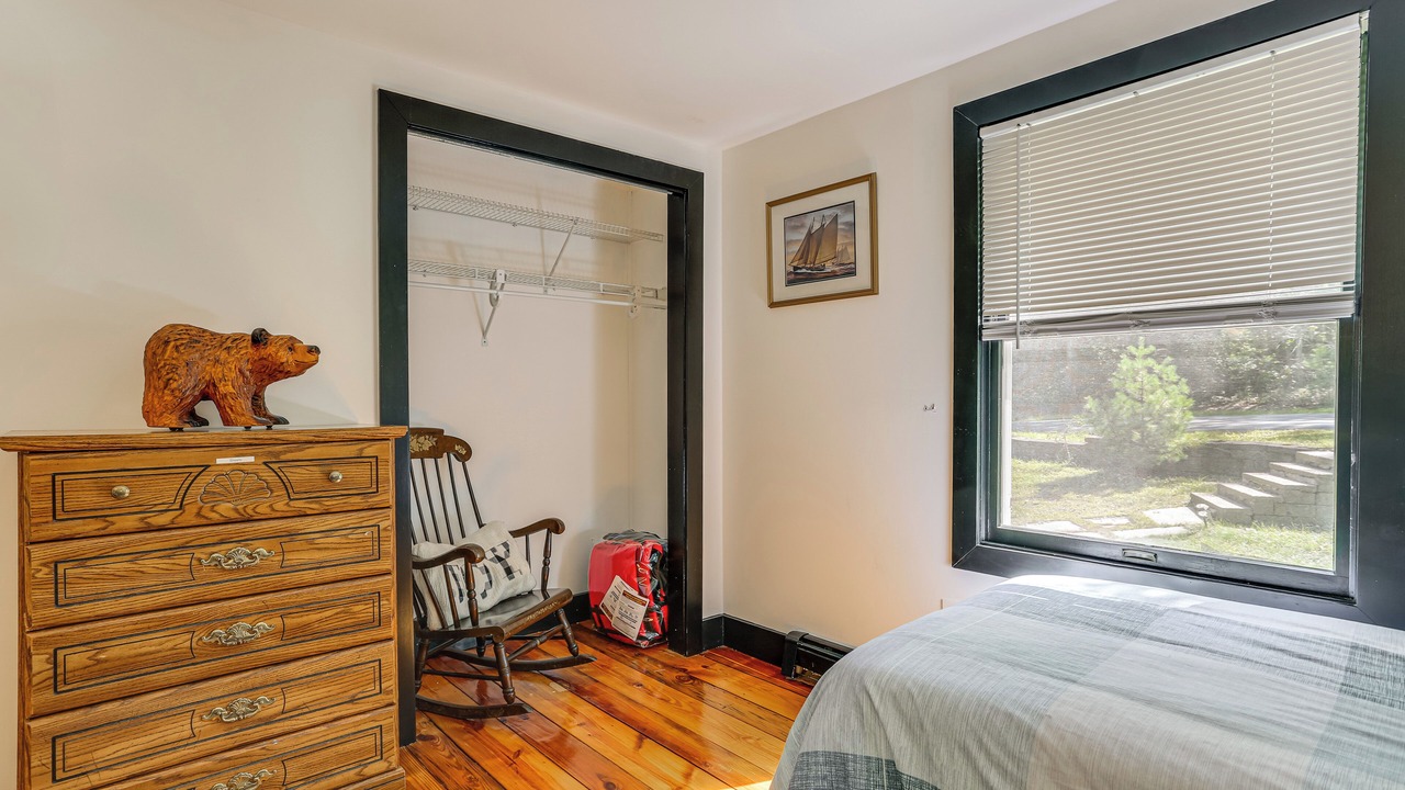 Photo of Bedroom in Town of Lumberland