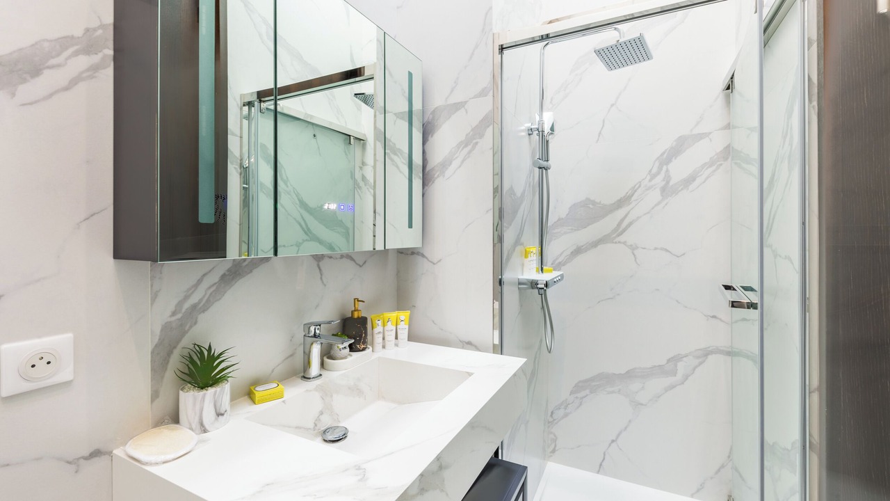 Photo of Bathroom in Quartier de Becon