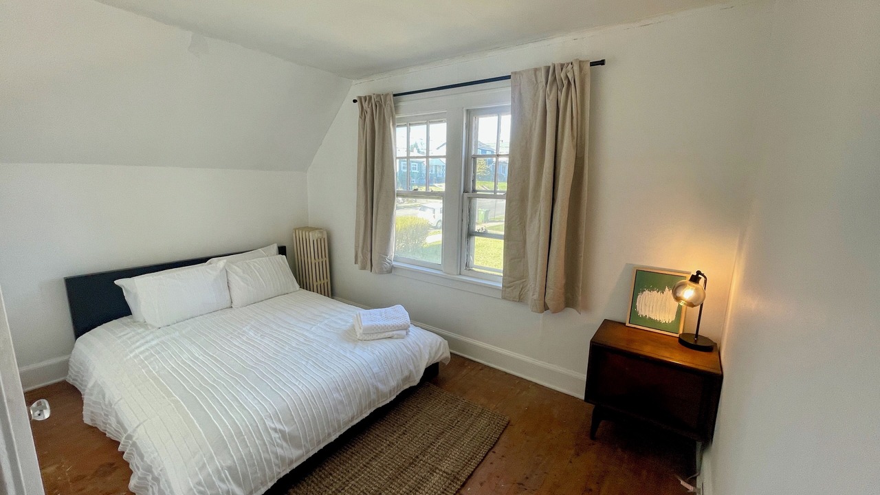 Photo of Bedroom in Middletown