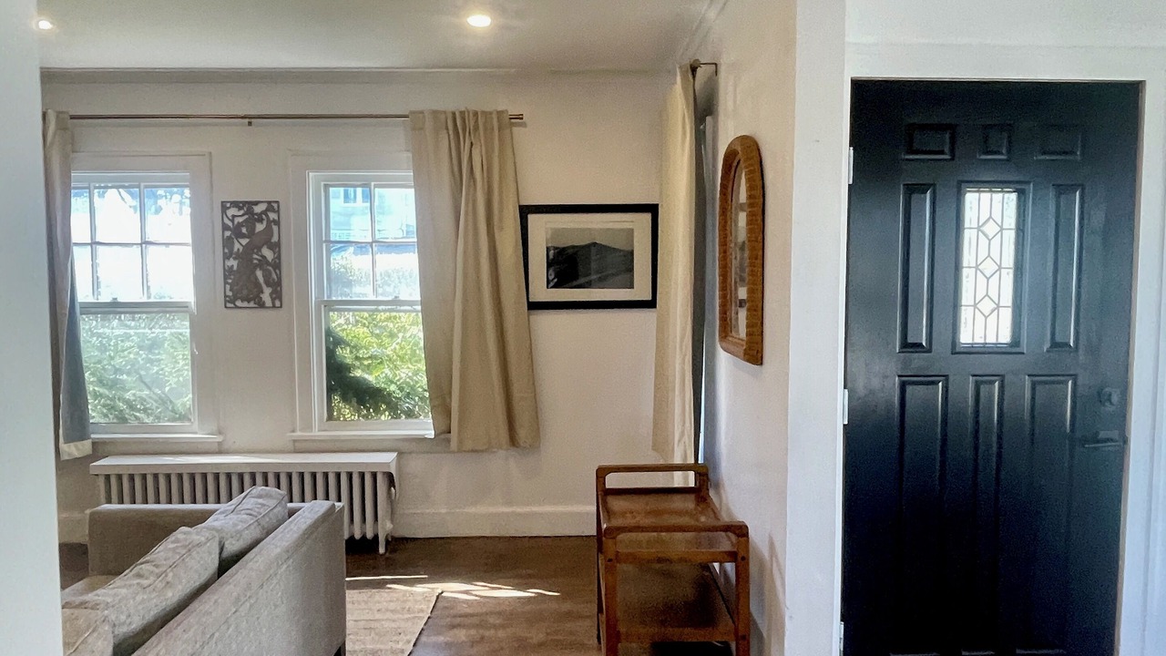 Photo of Livingroom in Middletown