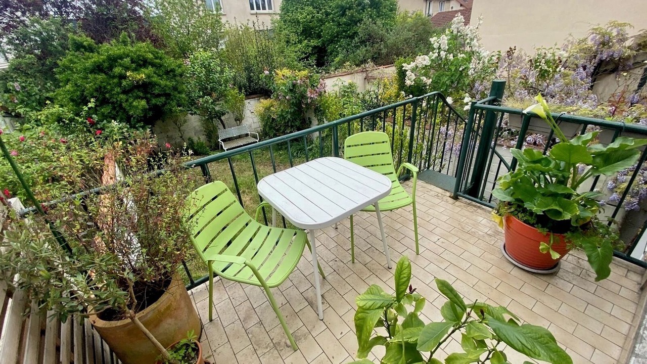 Photo of Outdoor in Bondy