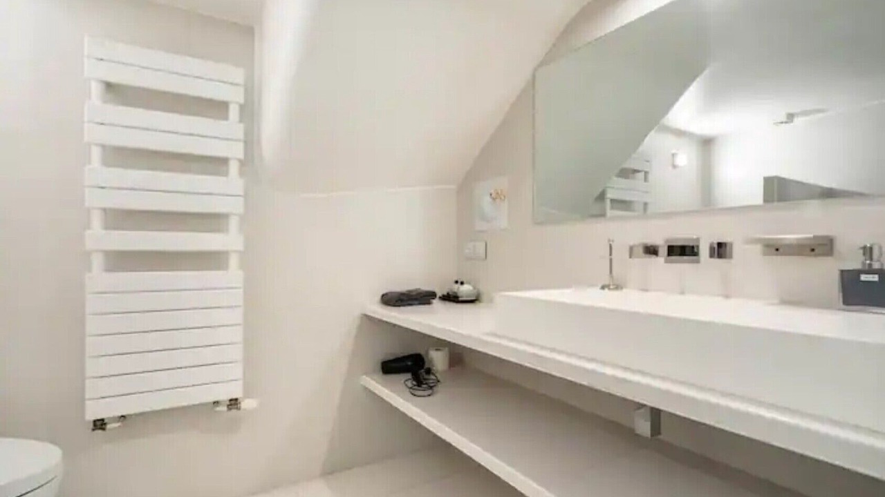 Photo of Bathroom in Plaisance