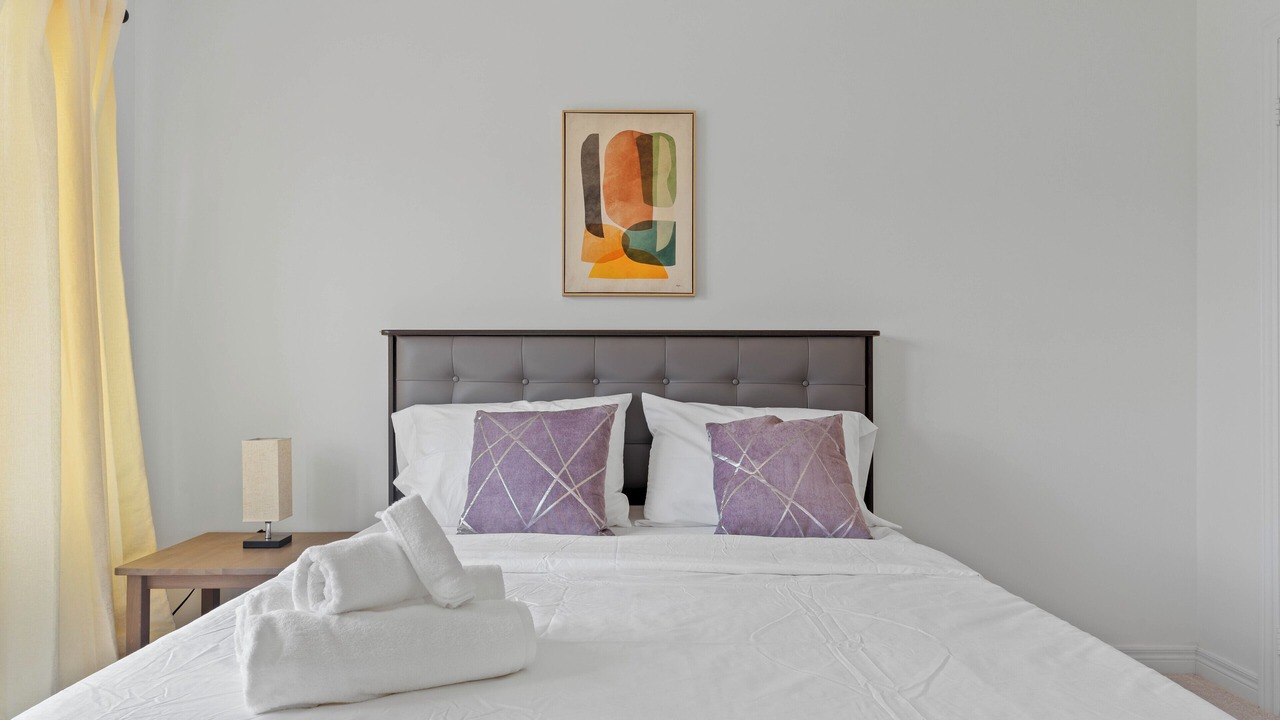 Photo of Bedroom in Shelburne