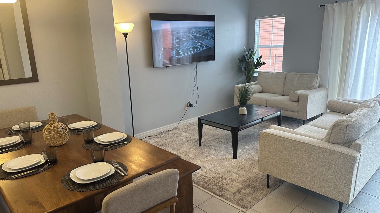 Photo of Livingroom in Sunset Lakes