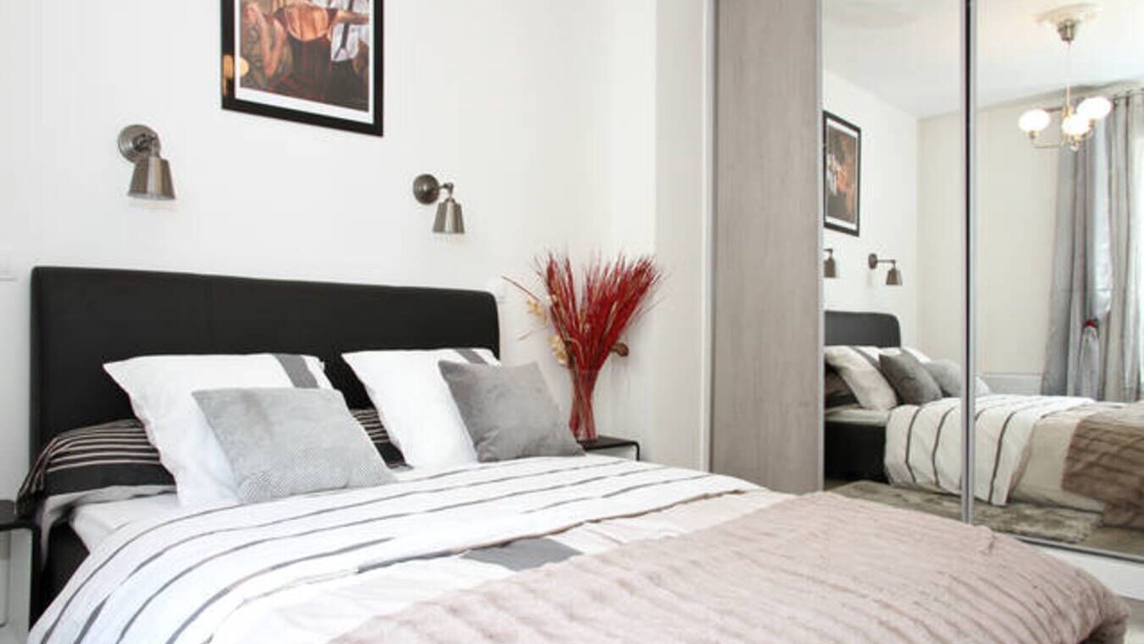 Photo of Bedroom in Les Puces de Saint-Ouen