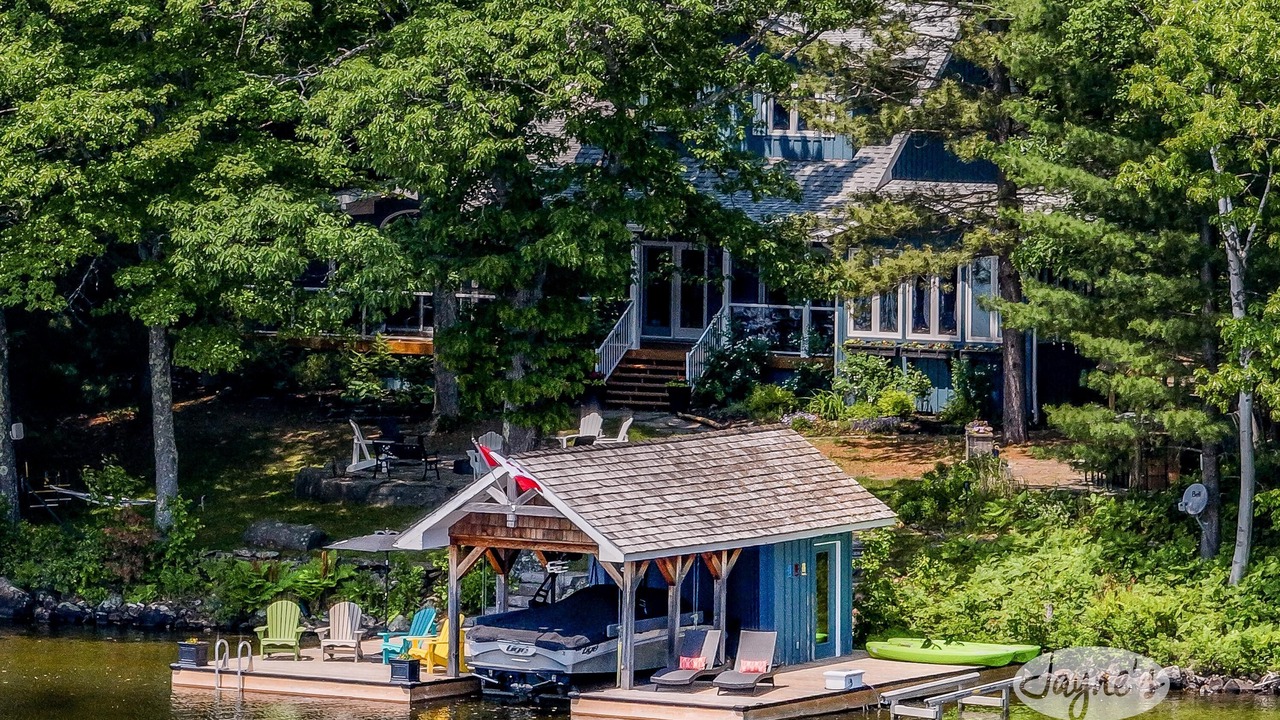 Photo of Outdoor in Lake of Bays