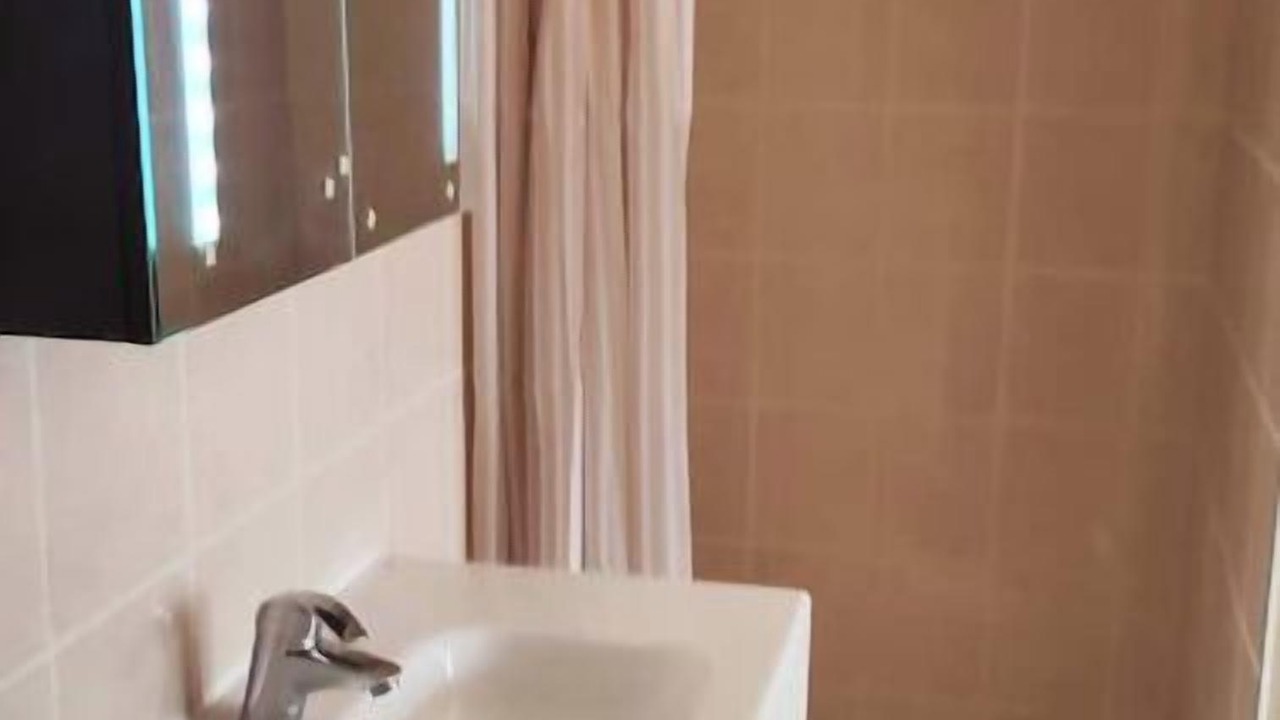 Photo of Bathroom in La Courneuve