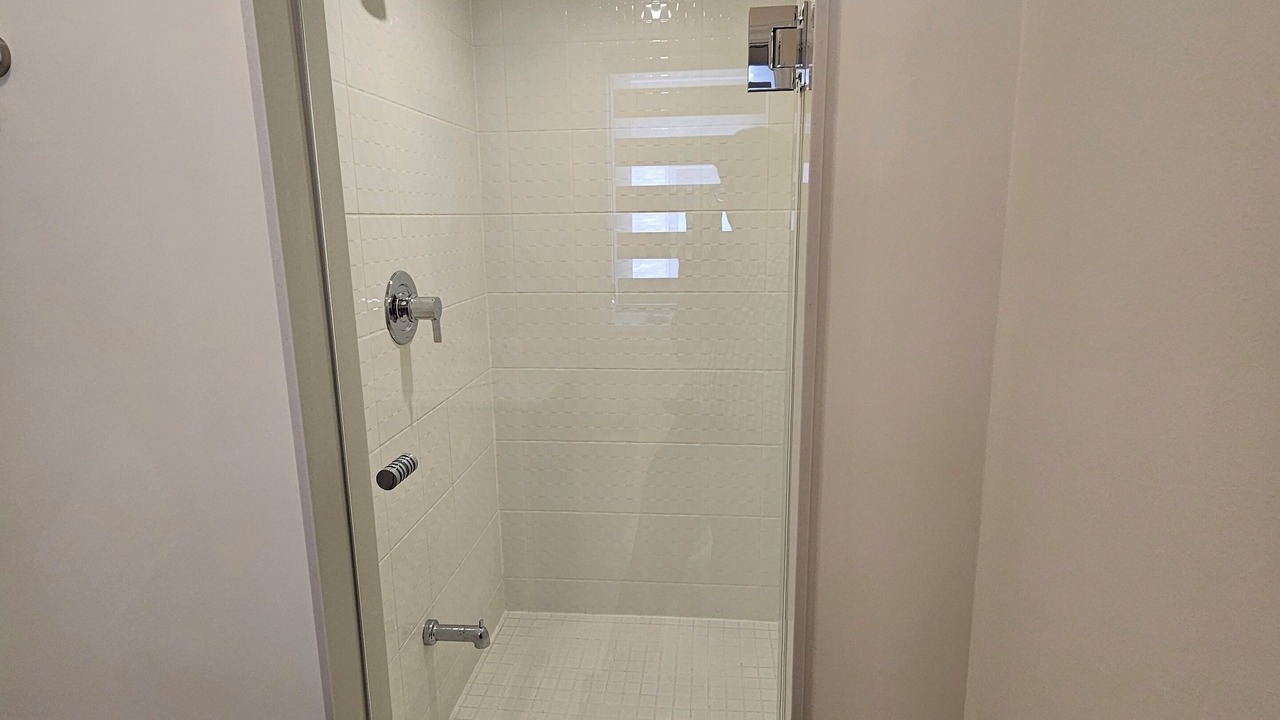 Photo of Bathroom in York Regional Municipality
