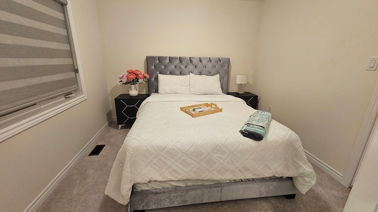 Photo of Bedroom in York Regional Municipality