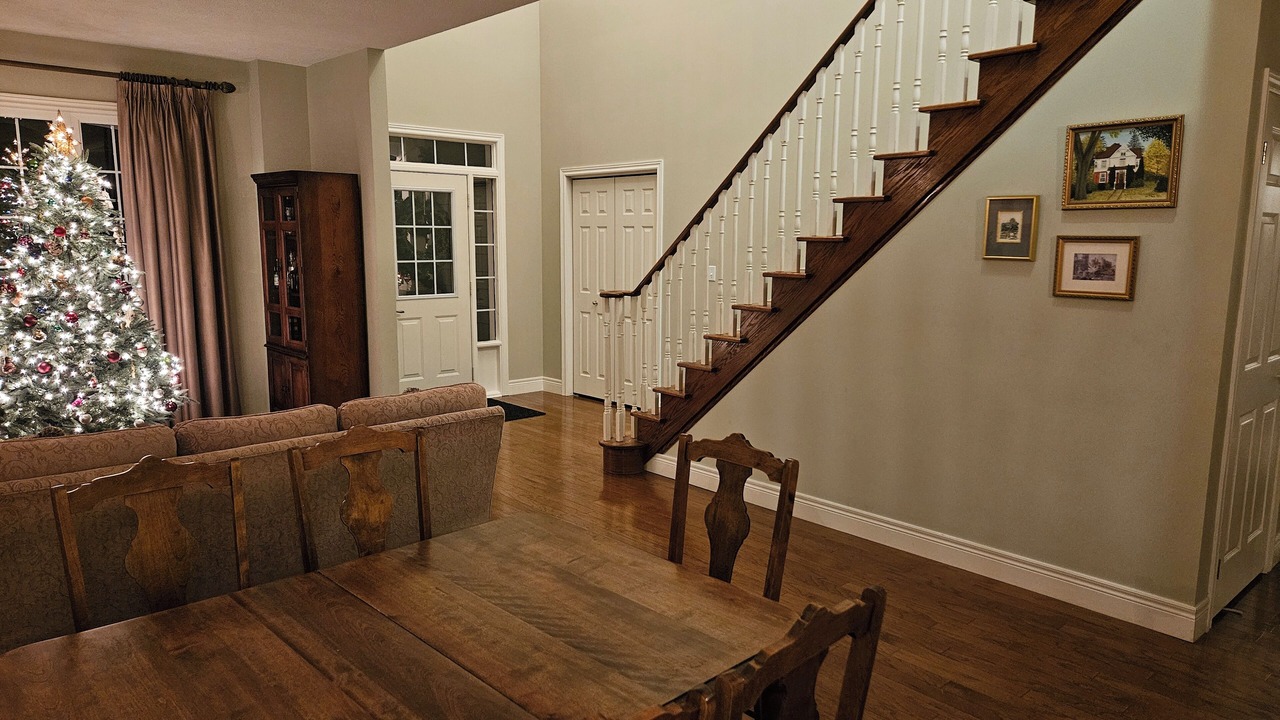 Photo of Bedroom in New Tecumseth