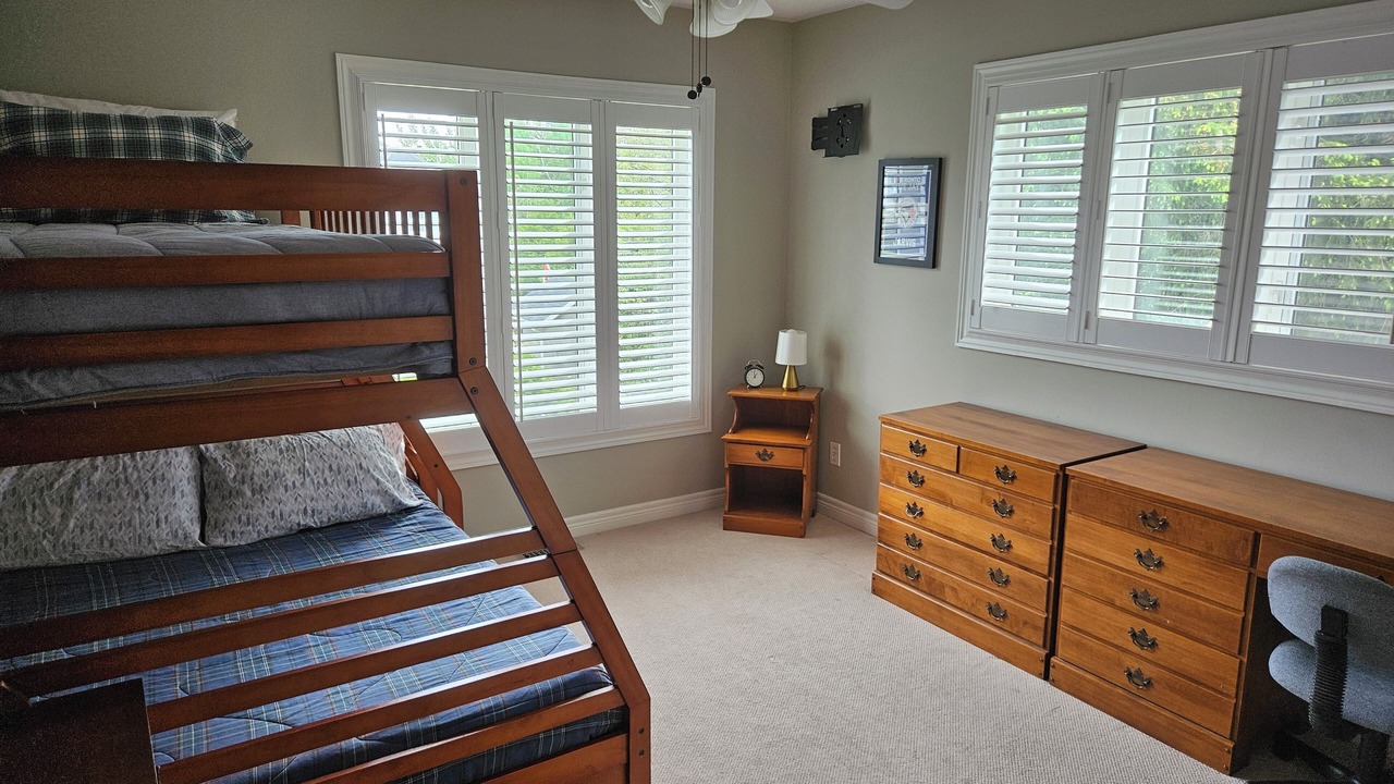 Photo of Bedroom in New Tecumseth