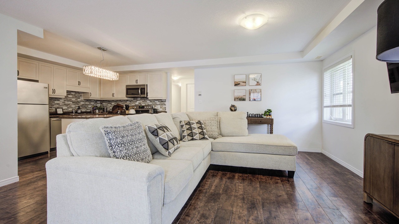 Photo of Livingroom in Highland West
