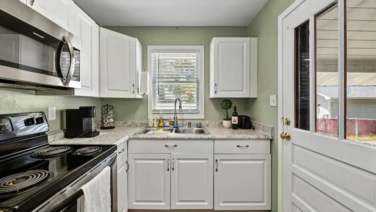 Photo of Kitchen in East Lake Morton