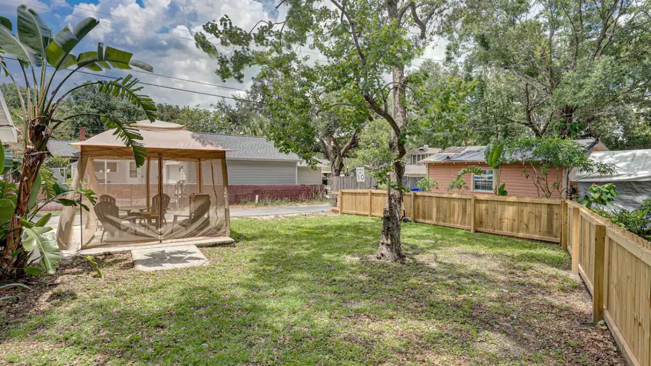 Photo of Outdoor in East Lake Morton