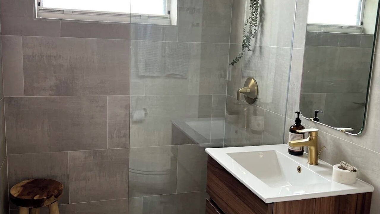 Photo of Bathroom in Ludlam