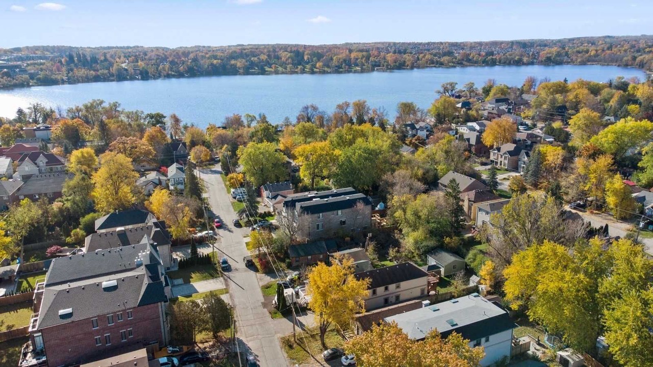 Photo of Outdoor in Richmond Hill