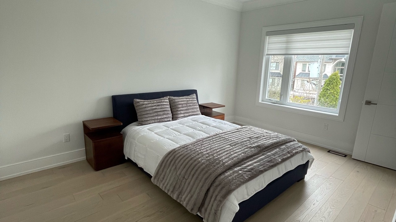 Photo of Bedroom in Richmond Hill