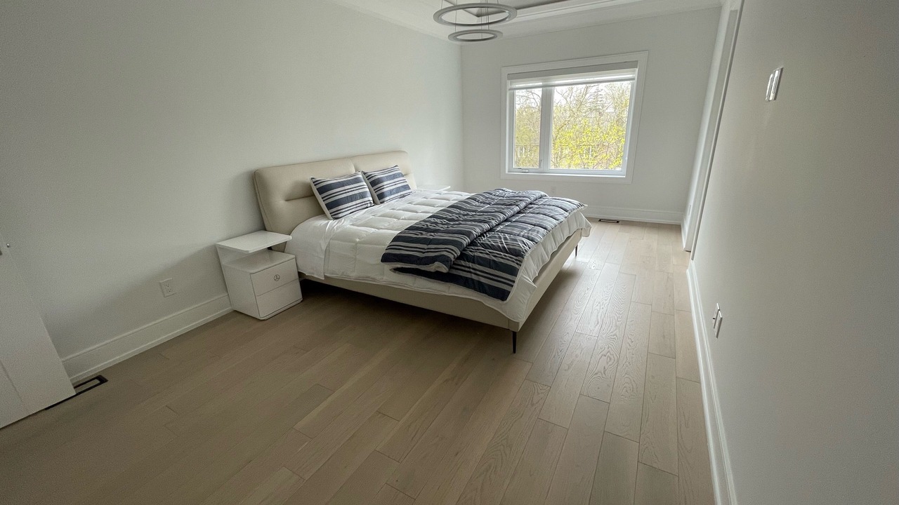 Photo of Bedroom in Richmond Hill