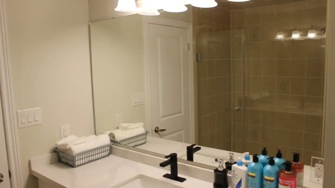 Photo of Bathroom in Markham