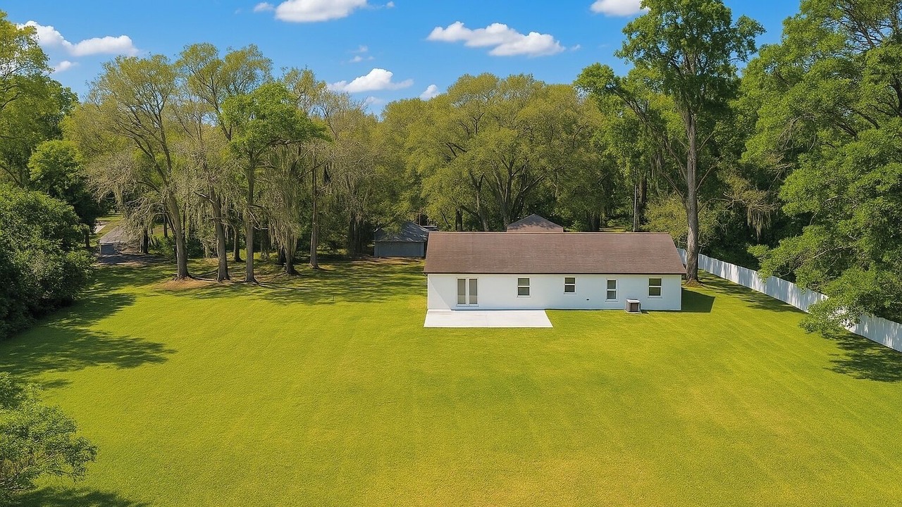 Photo of Outdoor in Riverview