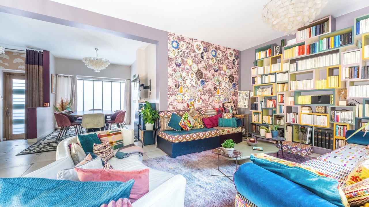 Photo of Livingroom in Combat