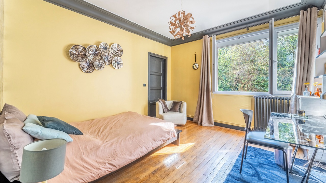 Photo of Bedroom in Combat