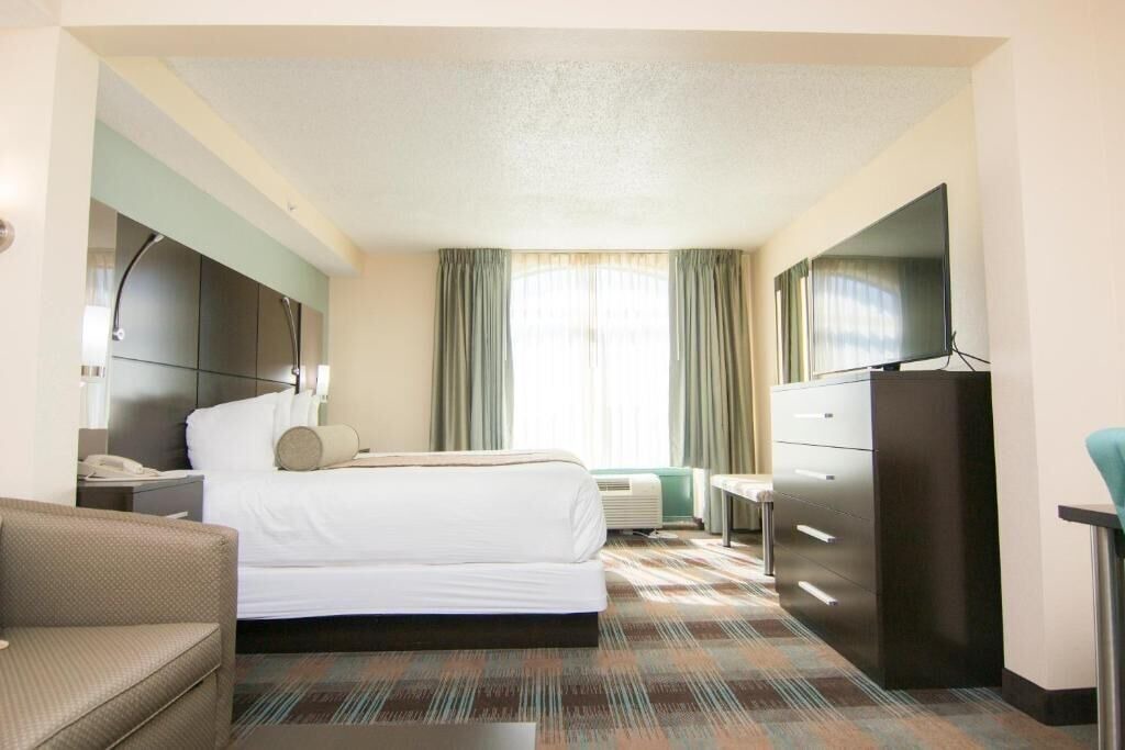 Photo of Bedroom in Airport North