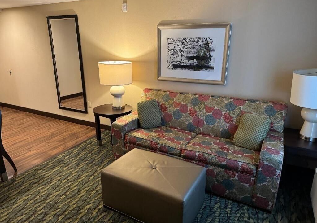 Photo of Livingroom in Airport North