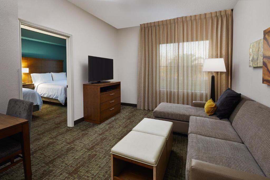 Photo of Livingroom in Airport North