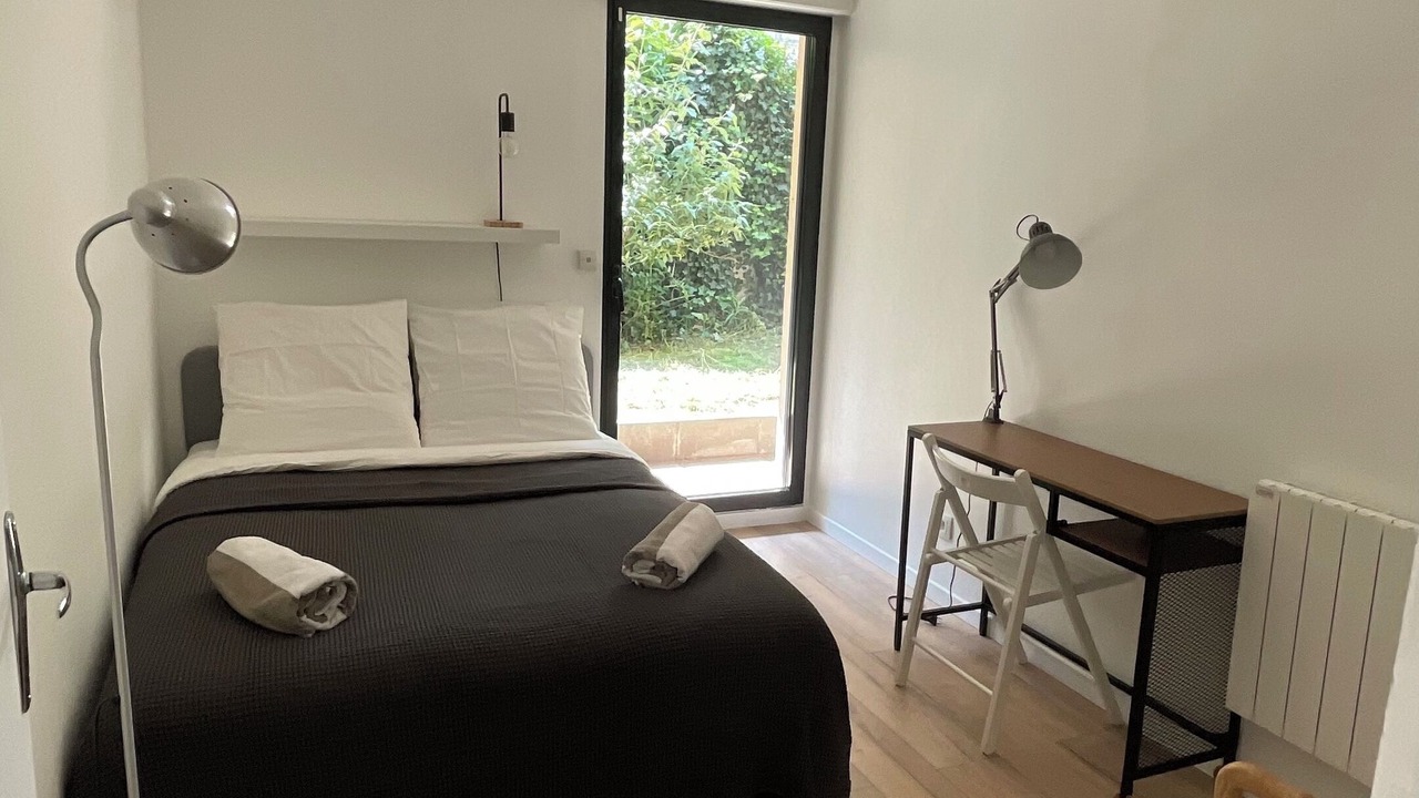 Photo of Bedroom in Saint-Denis