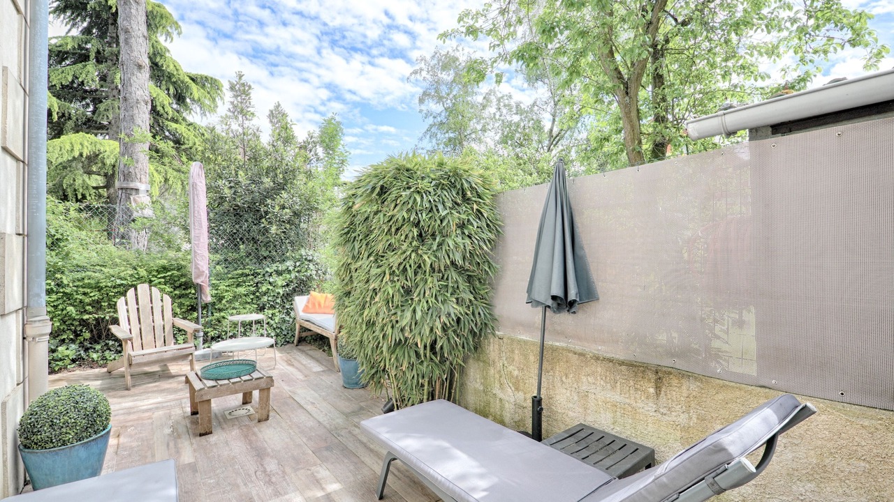 Photo of Patio Balcony in L'Hay-les-Roses
