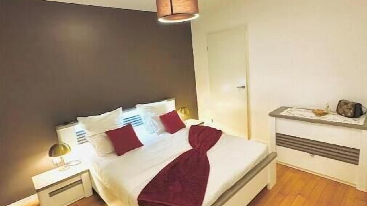 Photo of Bedroom in Saint-Cloud
