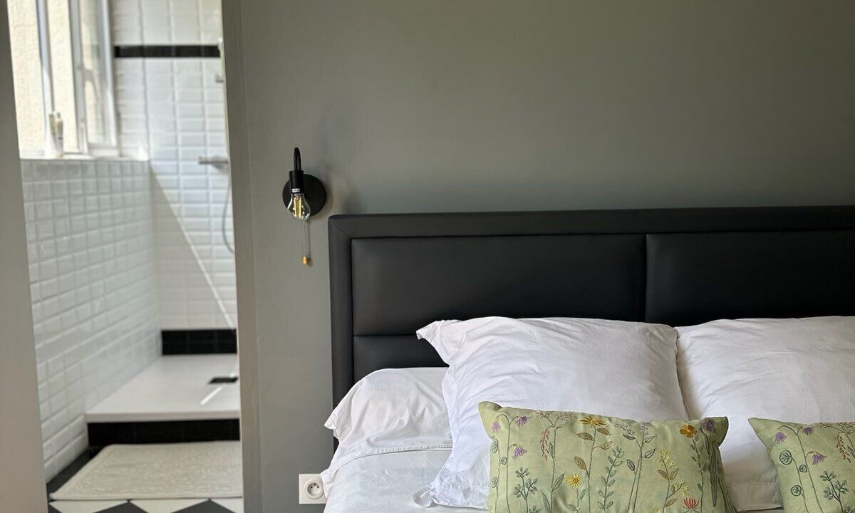 Photo of Bedroom in Prince–Marmottan