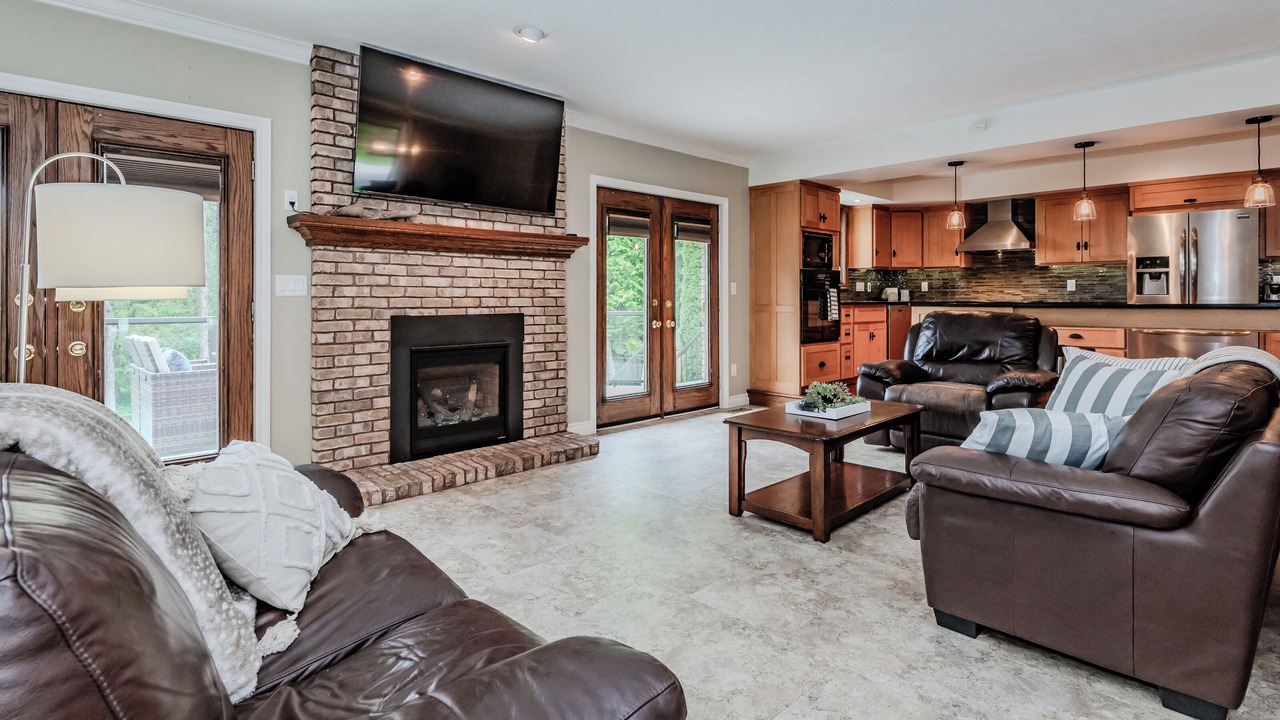 Photo of Livingroom in Georgian Bluffs
