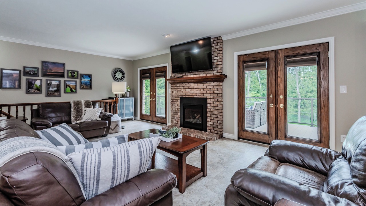 Photo of Livingroom in Georgian Bluffs