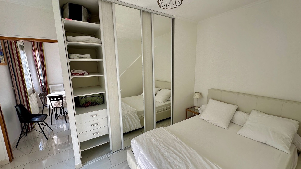 Photo of Bedroom in Saint-Mande