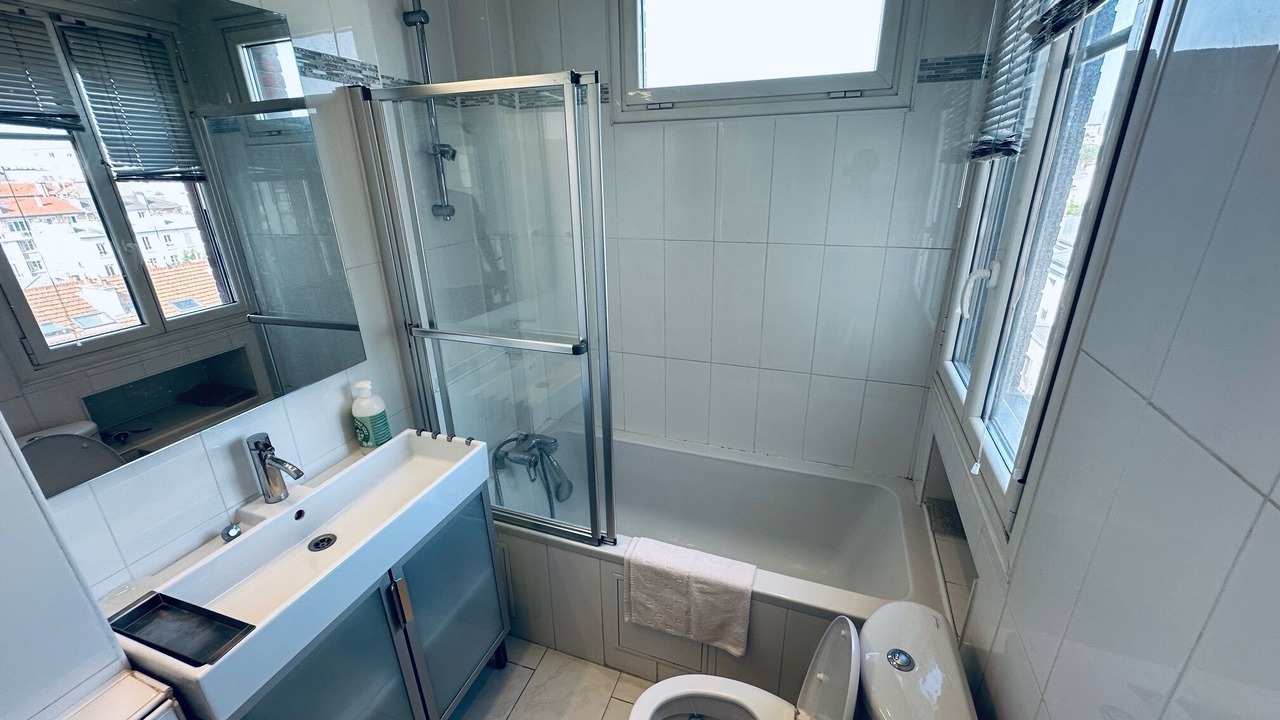 Photo of Bathroom in Saint-Mande