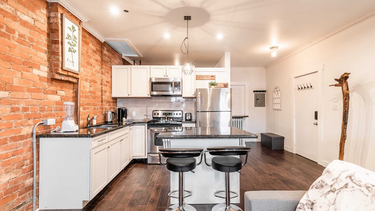 Photo of Kitchen in Central Hamilton