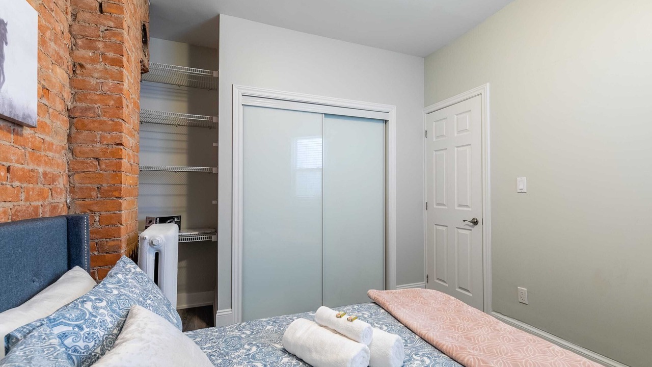 Photo of Bedroom in Central Hamilton