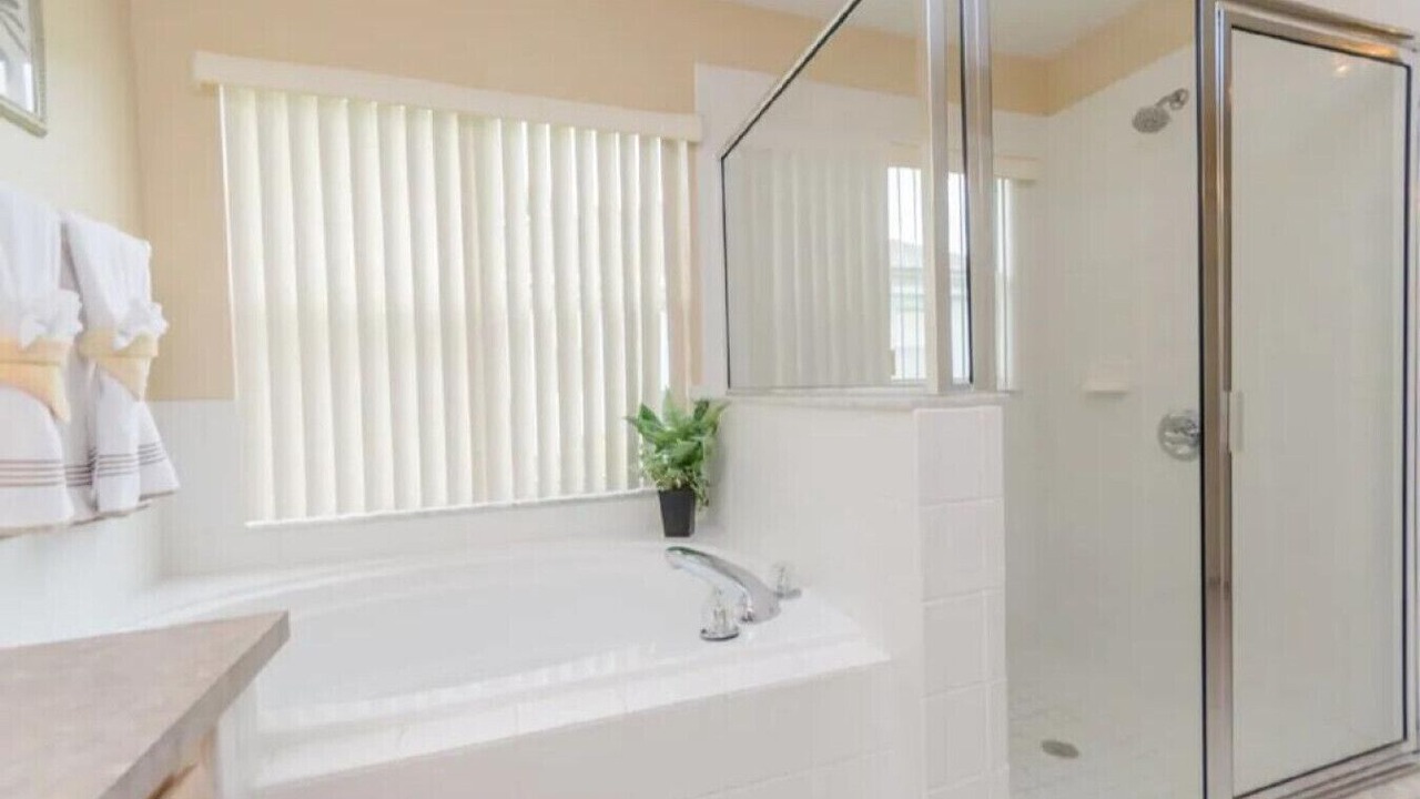 Photo of Bathroom in Calabay Parc