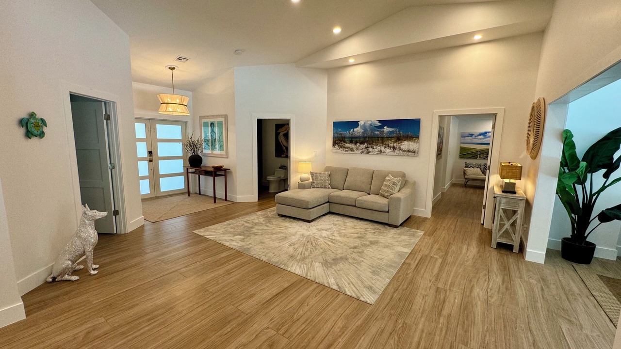 Photo of Livingroom in Kings Lake