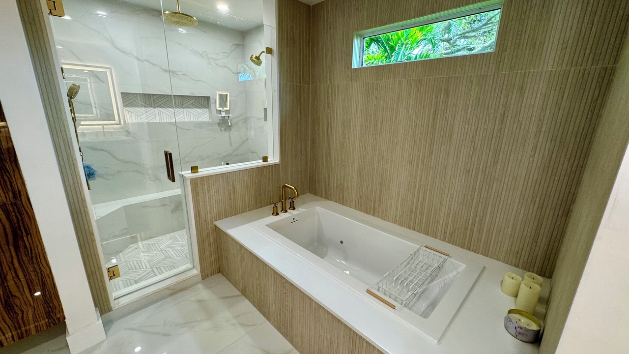 Photo of Bathroom in Kings Lake