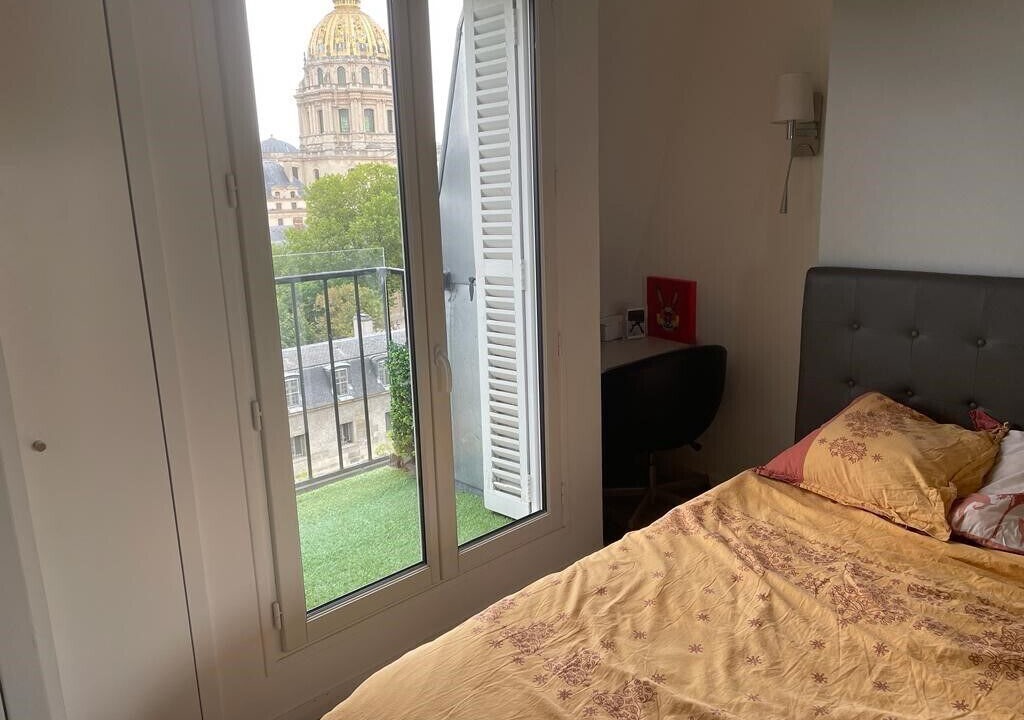 Photo of Bedroom in 7th Arrondissement
