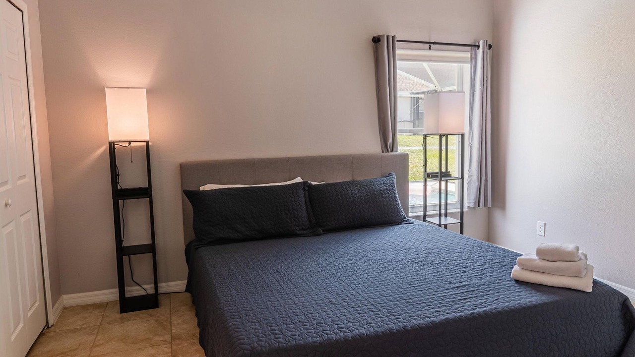 Photo of Bedroom in Florida Pines