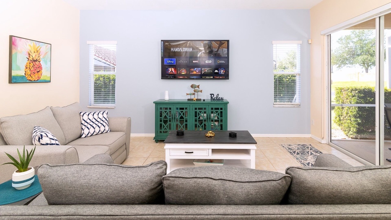 Photo of Livingroom in Tuscan Hills