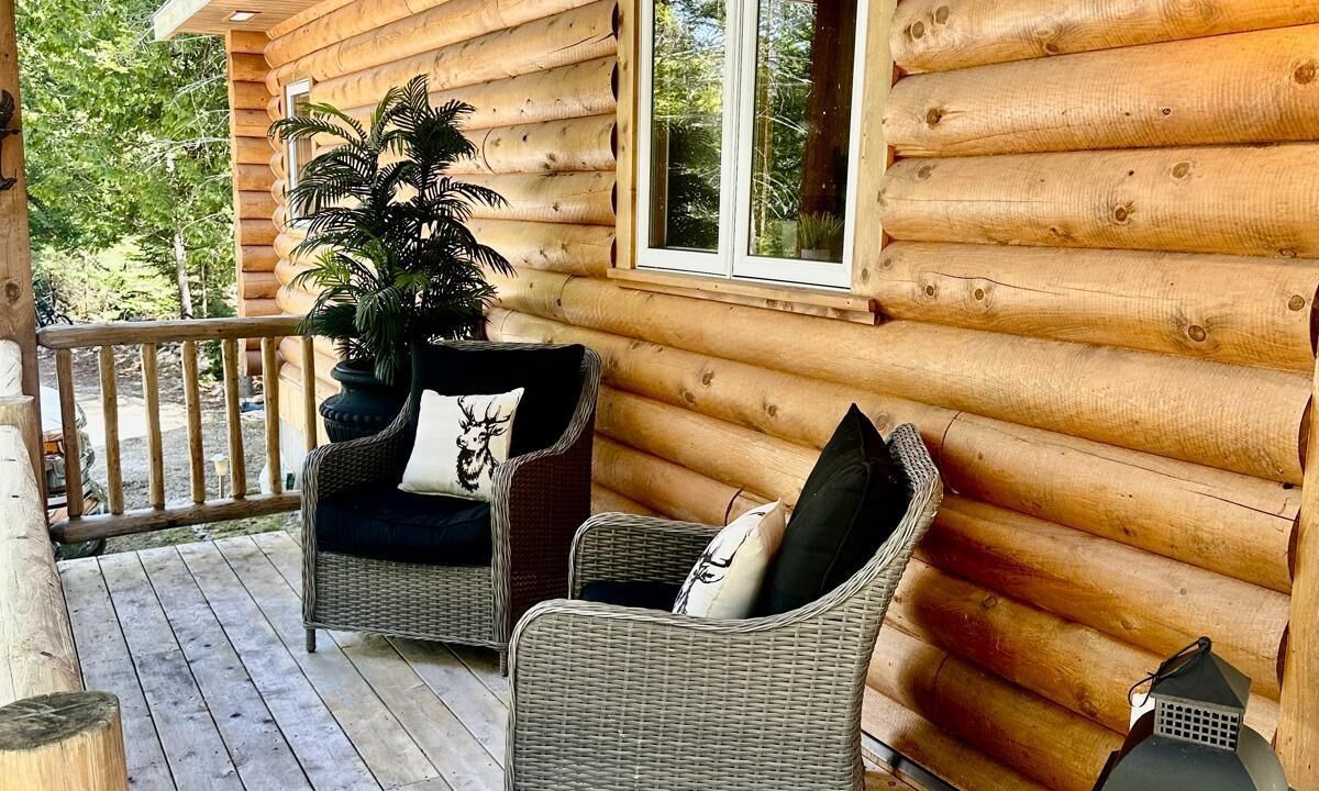 Photo of Patio Balcony in Northern Bruce Peninsula