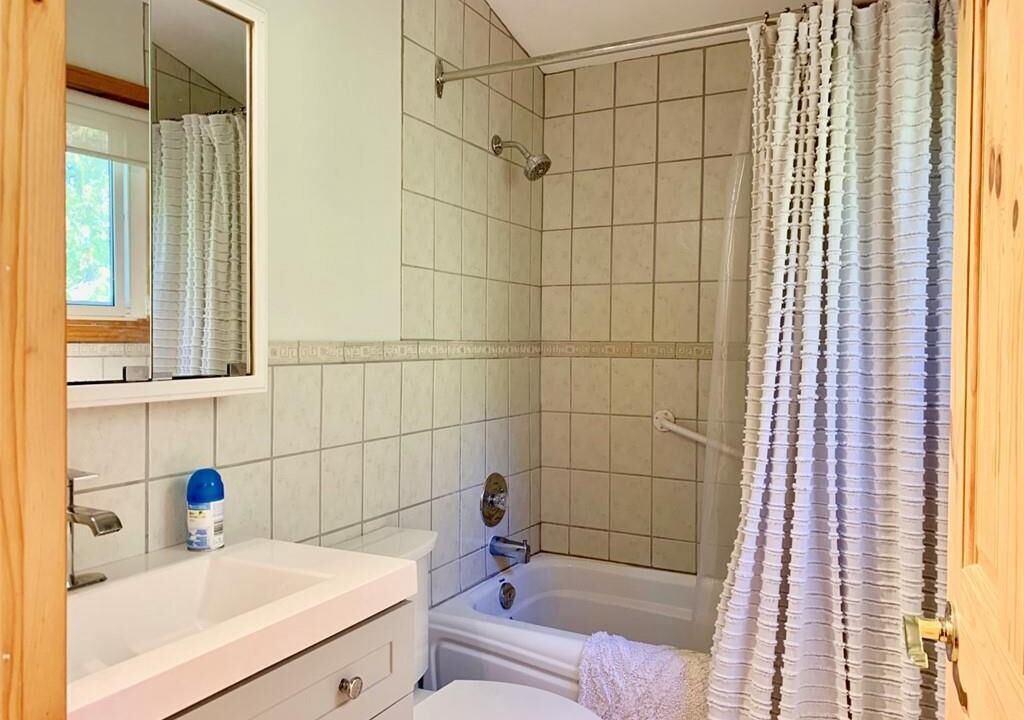 Photo of Bathroom in Northern Bruce Peninsula