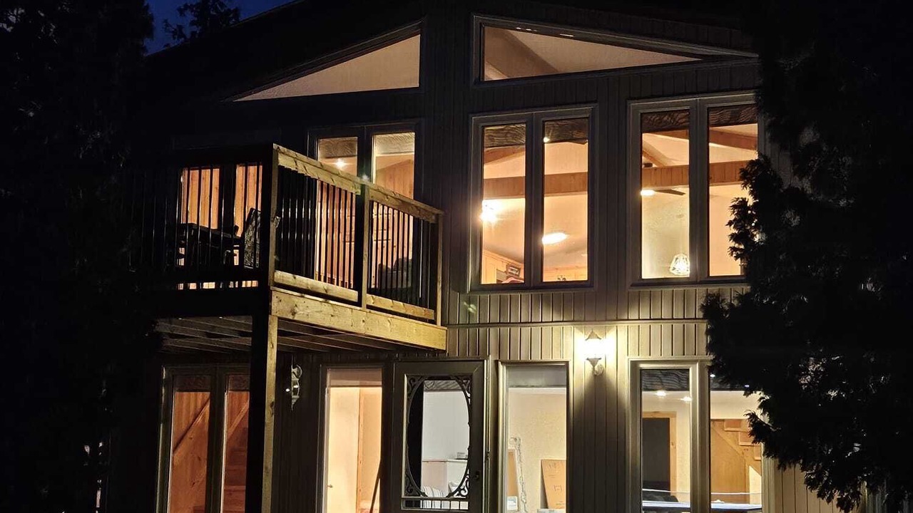 Photo of Patio Balcony in Northern Bruce Peninsula