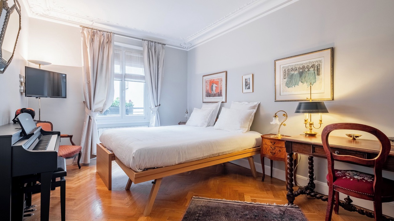 Photo of Bedroom in Ternes