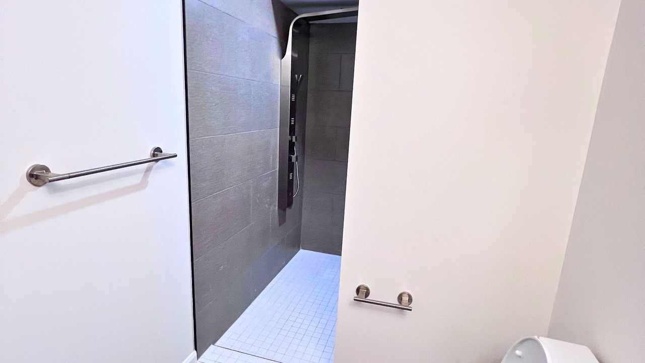 Photo of Bathroom in Sarnia